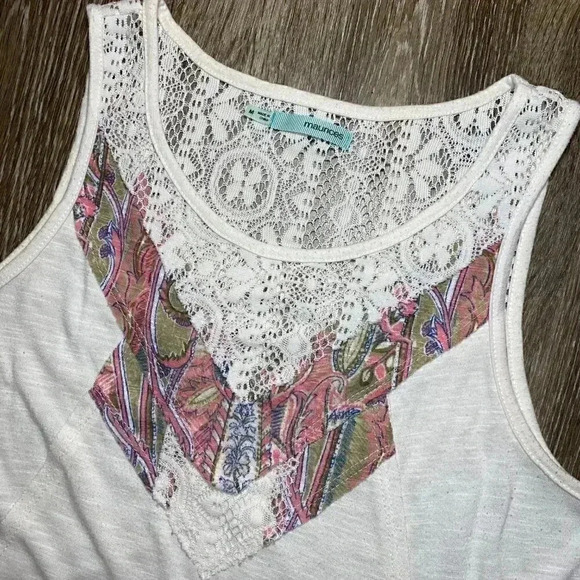 Womens White Maurices Tank Top with Detailing - M - Picture 2 of 7
